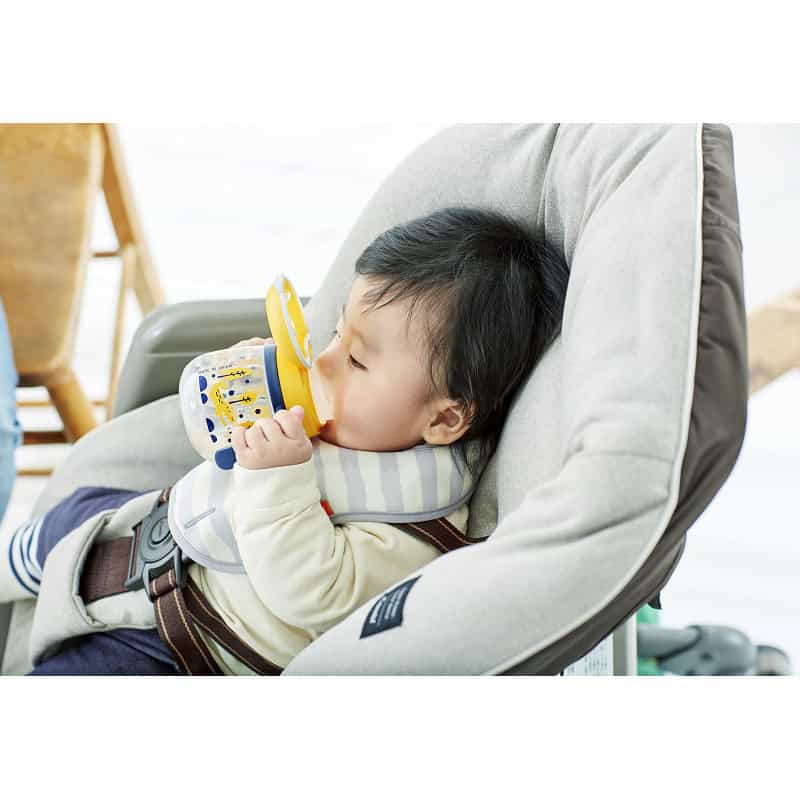 Combi Baby Lakumug Straw Glow 240ml Age: 6 Months+
