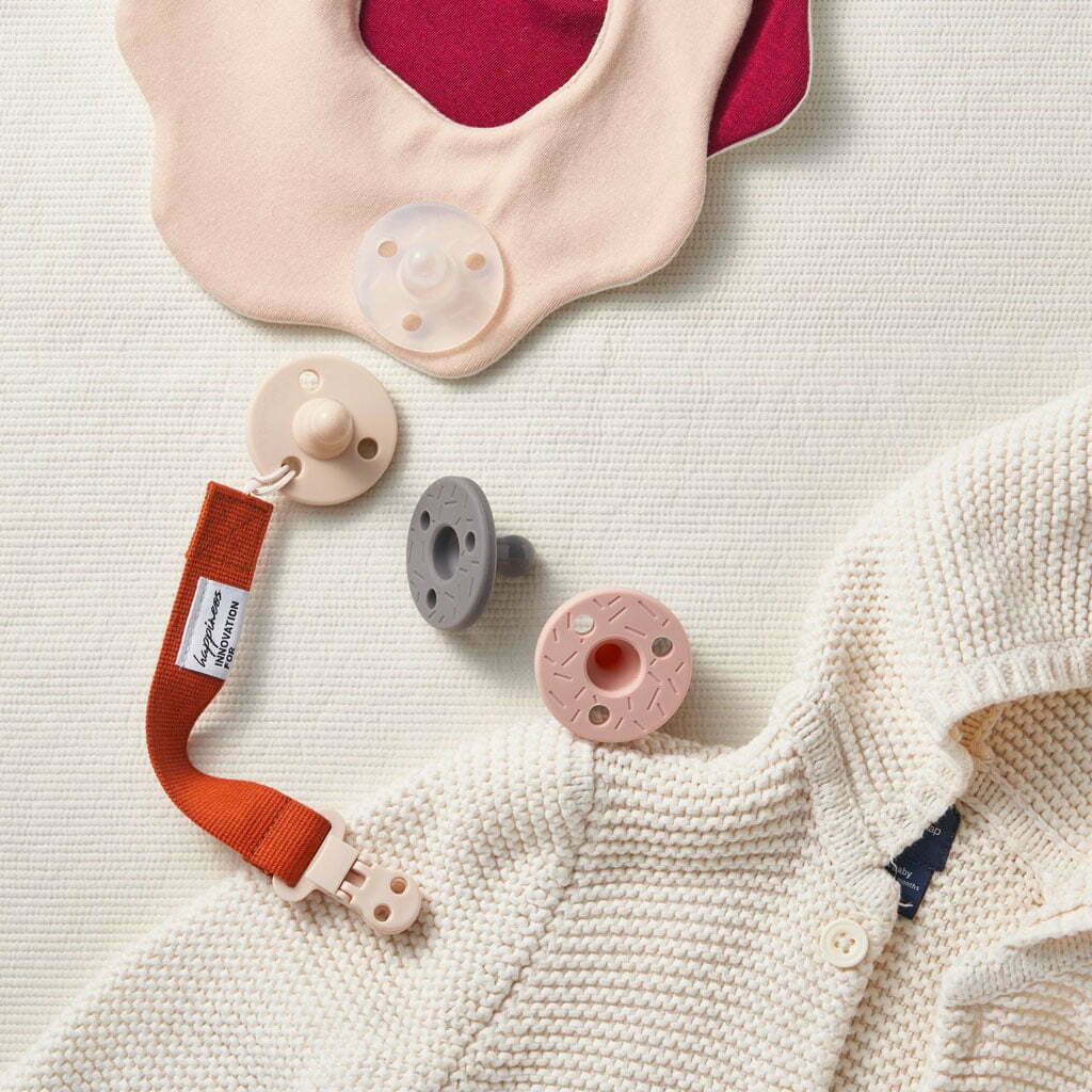 MOTHER-K Pacifier Strap