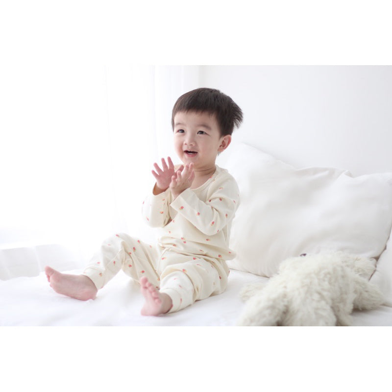 Twinkle Planet | 100% Organic Long Sleeve Pyjamas - Apple & Orange