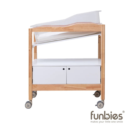 Funbies Cozy Multifunction Change Table