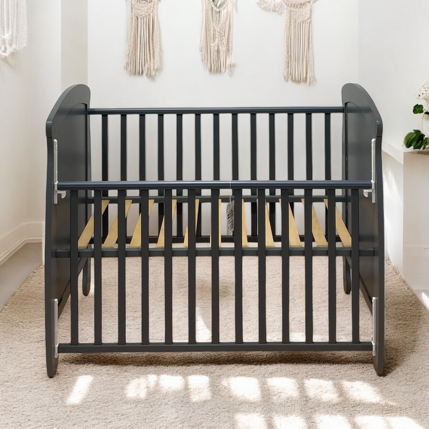 Wooden Baby Cot SDB 997-A 120cmx60cm