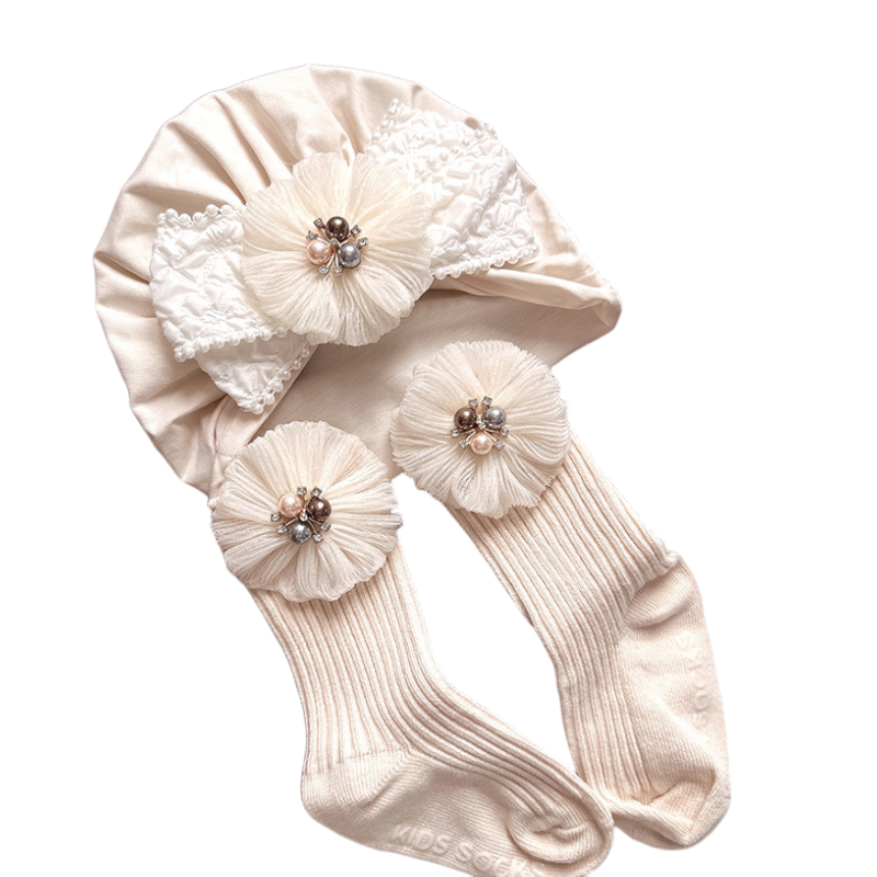 Infant Full Moon Baby Girl Hair Band Socks Suit (Random Design)